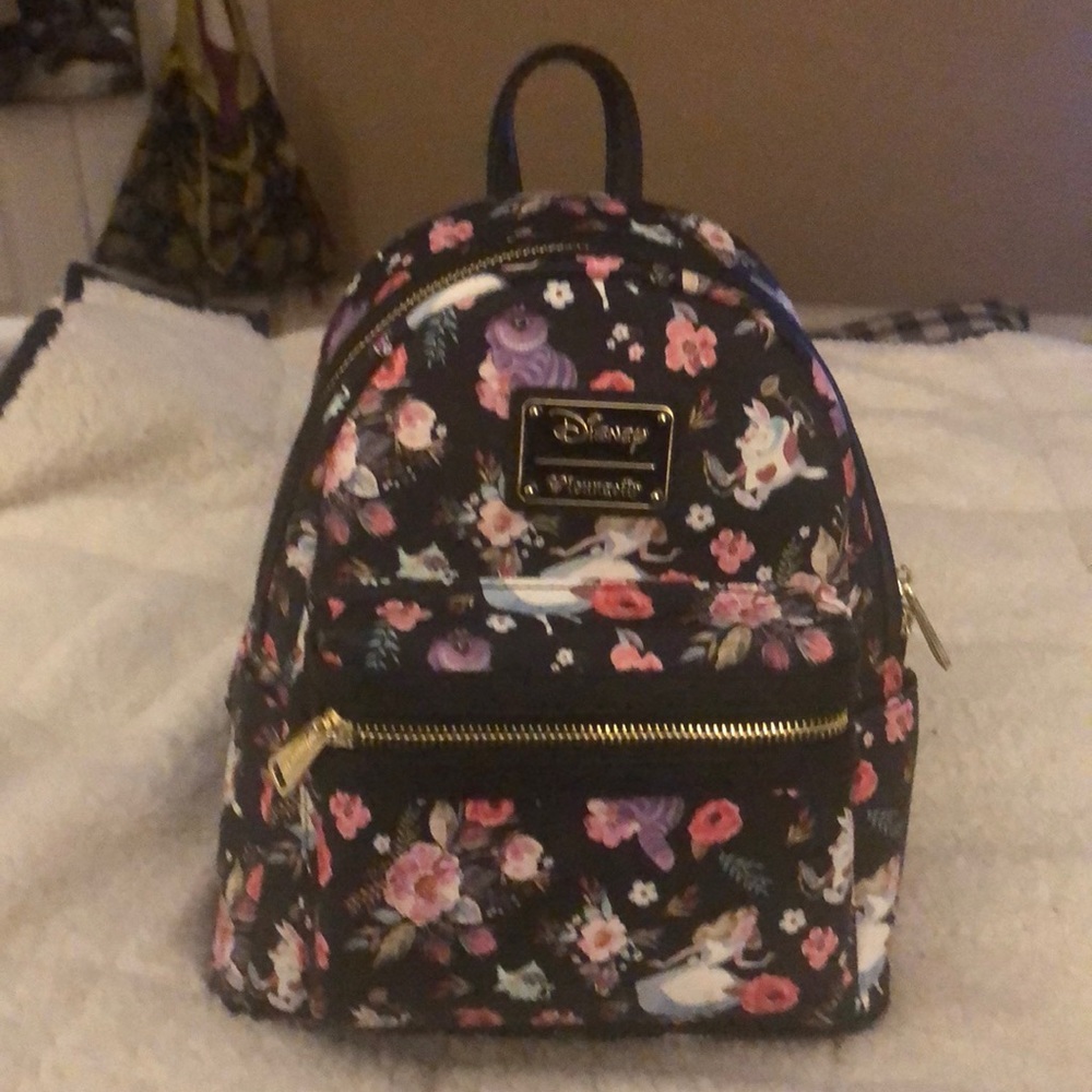 Loungefly x Alice in Wonderland Floral backpack